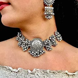 PUJVI Meenakari Ghungroo Jewellery Set-image-15