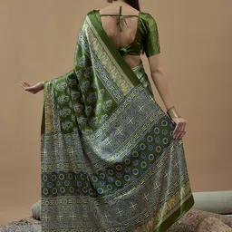 Saree mall Ajrak Block Poly Crepe Designer Block Print Sarees image 4
