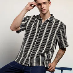 Stylecast X Kotty Men Relaxed Multi Stripes Striped Casual Shirt-image-95