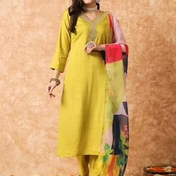 Moda Rapido Women Floral Yoke Design Regular Kurta with Trousers & Dupatta-image-96