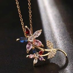 Estailo fashion Gold-Plated Stones-Studded Flower Shaped Pendant With Chain-image-92