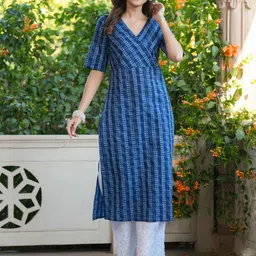 Janasya Women Pure Cotton Geometric Straight Kurta-picture-12