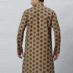 GLOBALRANG Men Quirky Checked Thread Work Kurta image 2