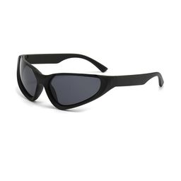 Arzonai Unisex Black Sunglasses-image-28