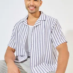 Styli Men Yarn Dyed Stripe Resort Collar Relaxed Fit Shirt-image-72