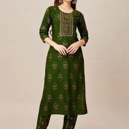 HERE&NOW Women Paisley Embroidered Regular Kurta with Churidar-17