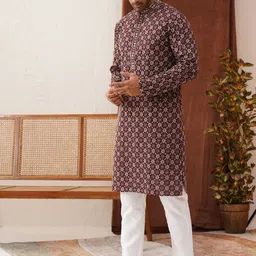Jompers Men Embroidered Regular Sequinned Kurta with Pyjamas image 5
