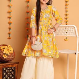 BAESD Girls Floral Printed Angrakha Gotta Patti Pure Cotton Kurta Set-picture-36