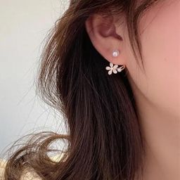 ONUYX Circular Studs Earrings image 2
