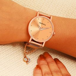 Dressberry Women Analogue Watch With Charm DBSet25 Set Set-34-35