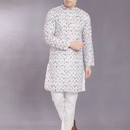 DIVISIVE Men Floral Printed Kurta-image-30