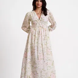 How When Wear Women Printed Broderie Plunge Neck Maxi Dress-image-30