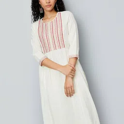 max Women Geometric Extended Sleeves Chikankari Anarkali Kurta-76