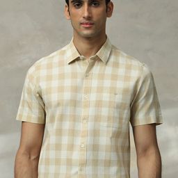 Mufti Men Slim Fit Gingham Checked Spread Collar Cotton Casual Shirt-image-88