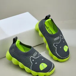 Campus Whril Kids Printed Mesh Memory Foam Slip-On Sneakers-image-14