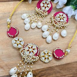 eeooaa Pink & Gold-Toned Beaded Shell Necklace Set-image-98