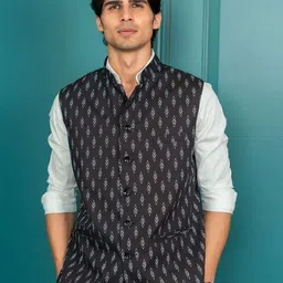Shasak Printed Woven Nehru Jackets-picture-28