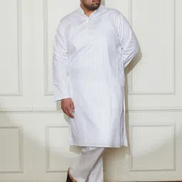 VASTRAMAY Plus Size Striped Mandarin Collar Pure Cotton Kurta with Pyjamas-picture-6