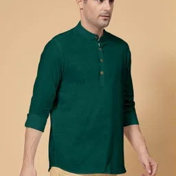 SHOPYCLICK Men Green Kurta-image-109