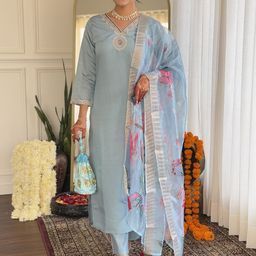 HERE&NOW Floral Yoke Design V Neck Raw Silk Straight Kurta & Trousers With Dupatta-image-88
