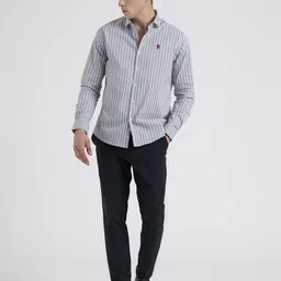 Red Tape Men Stripe Stretched Loose Fit Spread Collar Shirt-image-80