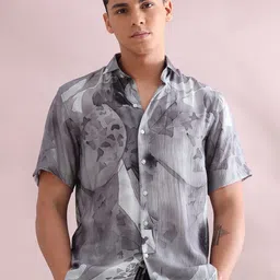 HOUSE OF MAHNOTS Men Relaxed Boxy Opaque Printed Casual Shirt-image-94