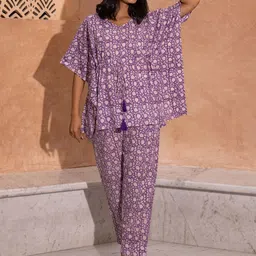 PHUTARI Printed Round Neck Top & Trousers Co-Ords-picture-16