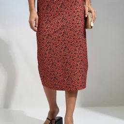 Tokyo Talkies Animal Printed Pencil Midi Skirt-image-53