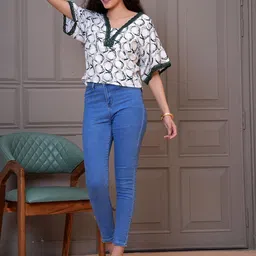 OH MI DIOS Women Abstract Printed Crepe Top-5
