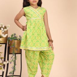 Cutiekins Girls Ethnic Motifs Printed V-Neck Gotta Patti A-Line Kurta With Dhoti Pants-picture-25