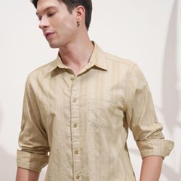HIGHLANDER Men Slim Fit Textured Spread Collar Cotton Casual Shirt-picture-14