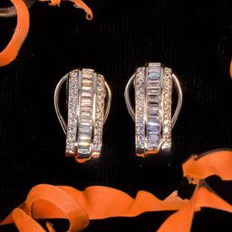 Manikya Circular Studs Earrings image 1