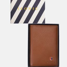 Iconic Men Leather Passport Holder-image-55
