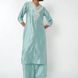 max Ethnic Motifs Embroidered Gotta Patti Kurta With Trousers-picture-49