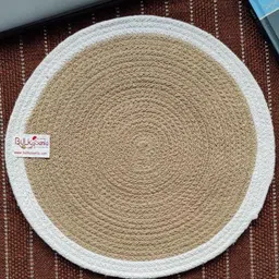 BulkySanta Red 4 Pcs Round Table Placemats-image-35