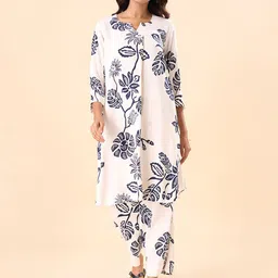 RANGMANCH BY PANTALOONS Women Floral Printed Empire Kurta with Trousers-picture-11