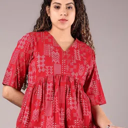 V-Mart Women Geometric Printed Round Neck Empire Top-8