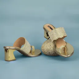 Bata Ethnic Block Sandals-17