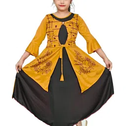 CHANDRIKA Girls Yellow & Black Printed Maxi Party Dress-picture-48