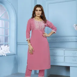DIVASTRI Women Floral Yoke Design Regular Thread Work Pure Cotton Kurta with Trousers-image-41