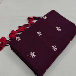 Embroidered Handloom Cotton Blend Saree-image-32