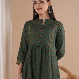 KAMI KUBI Floral Embroidered Cotton Top-picture-54