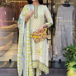 Moda Rapido Women Ethnic Motifs Printed Linen Kurta with Trousers & Dupatta-22