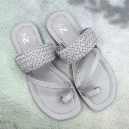 THE MADRAS TRUNK Men Comfort Sandals-image-96