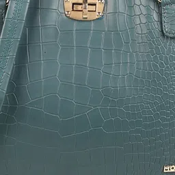 Mochi Textured Structured Handheld Bag image 3