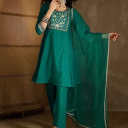 Inddus Yoke Design Embroidered Thread Work Kurta With Trousers And Dupatta image 5