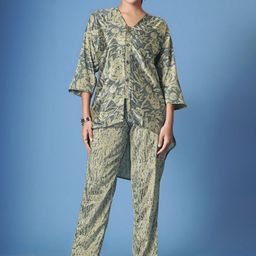 JIVORA Printed V Neck Shirt With Trousers Co-Ords-image-74