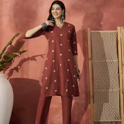 Sangria Rust Floral Embroidered V-Neck Straight Pure Cotton Kurta With Trousers-picture-50
