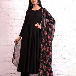 KERI PERRY Round Neck Kurta With Palazzo & Dupatta-image-20