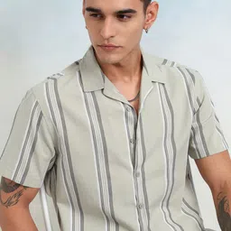 HIGHLANDER Men Cuban Collar Vertical Striped Cotton Relaxed Fit Casual Shirt-picture-25